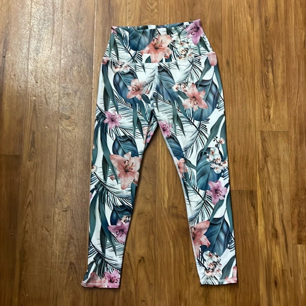 Evolution and Creation Size Medium Floral Pattern Leggings